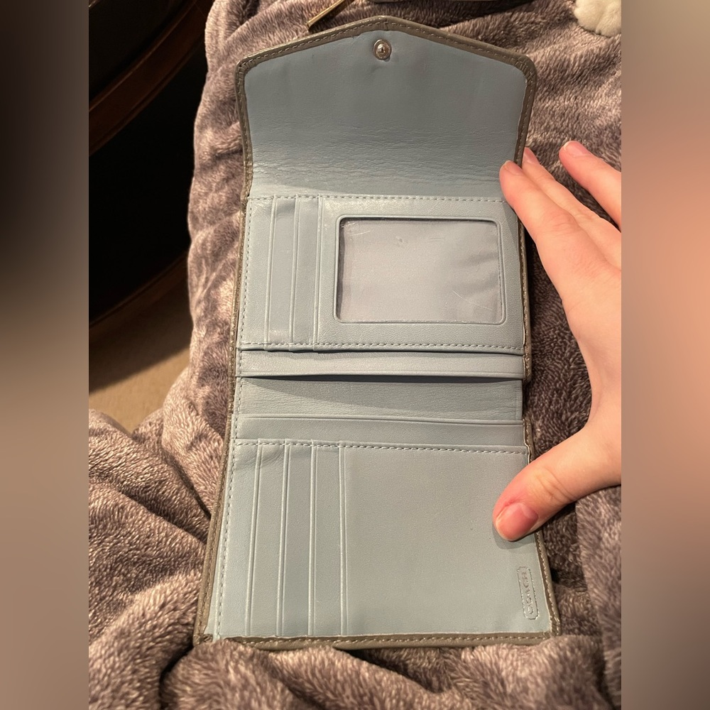 Grey Coach Wallet - Picture 4 of 4